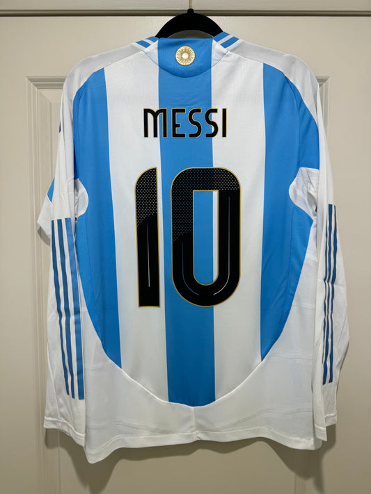 Messi #10 Mens MEDIUM Adidas Authentic Home Long Sleeve Jersey